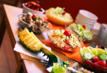 Easy Olive Oil, Tomato and Basil Pasta